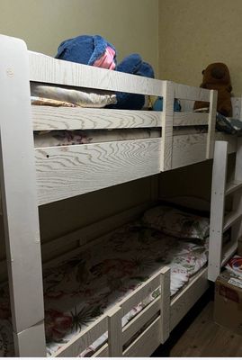 Двух ярусный Кровать