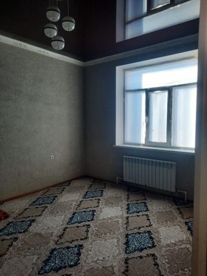 2 xonali kv ijaraga beriladi