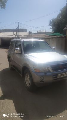 Mitsubishi pajero