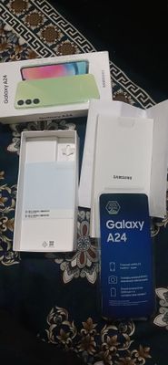 Samsung a24 zelyoni svet