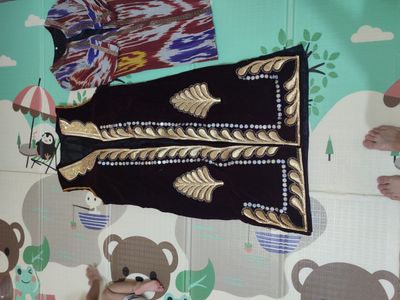 Продам платье,чапан,национальный кардиган за всё 150т