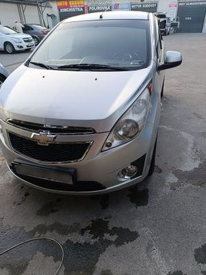 Spark sotiladi 2014 metan gaz