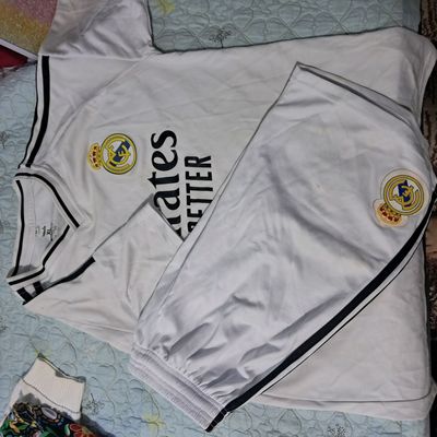 yangidek real madrid fudbolka choʻrtik