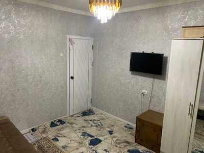 Продажа срочно 1/3/4 квартиры на М. Улугбек. Боз базар. ID: OY 713