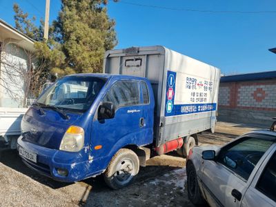 Кия бонго сотилади ёки брор техникага алмаштирила