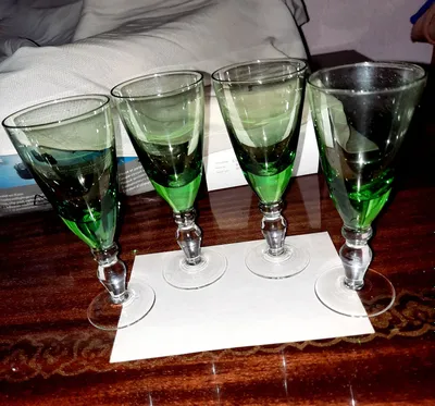 Фужер рюмки стаканы цветное стекло