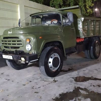 Zil 130samosval sotiladi