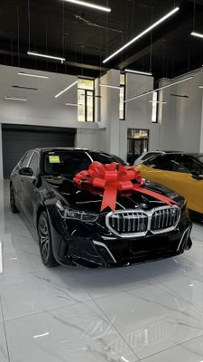 Bmw i5 35L авто кредит нахтга сотилади
