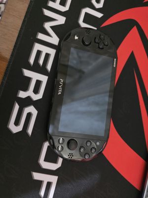 Sony PS VITA 8gb прошитая