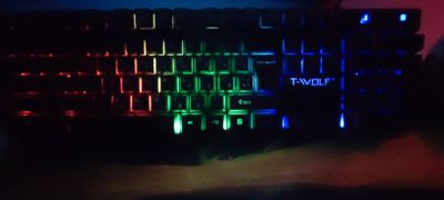 T wolf клавитарси gaming