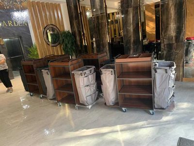 Тележка для гостиничного сервиса
