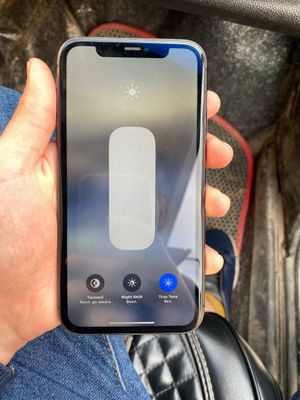 Iphone 11 idyal holatda