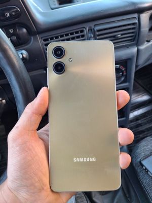 samsung A06 xolati yaxwi imeikadan otgan