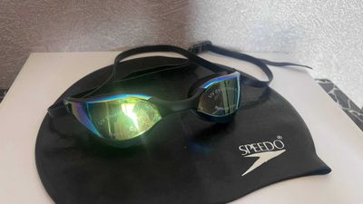 Плавательные очки Speedo + шапка