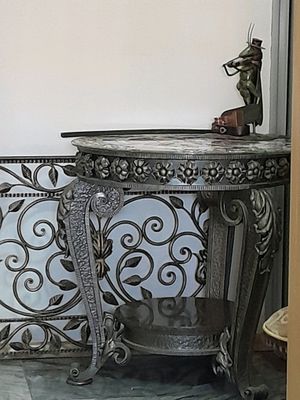 Металлический стол кованный
