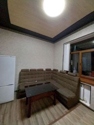 мебел угалок столи билан.500000 сум
