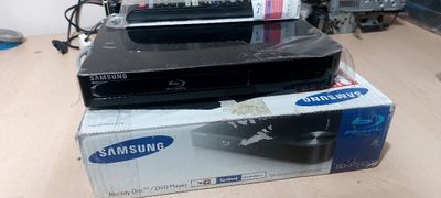 Samsung dvd Bluray BD-F5100