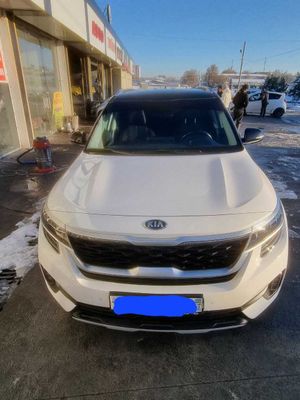 Срочно сотилади Kia Seltos 2021 йил, пробег 57000, A/T,