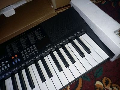 pianino Yamaha yangi ishlatilmagan dakument hm bor