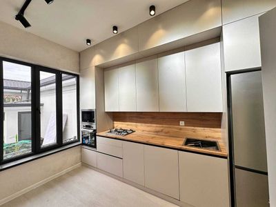 Новый крутой современный коттедж в Сергели 1.6 сотки