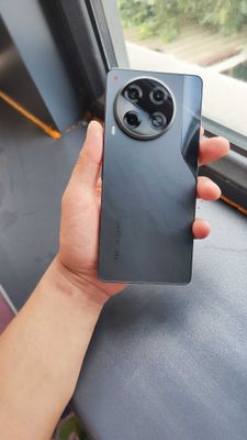 Tecno camon 30. 256gb