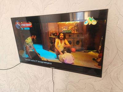 Premier TV 43 dyumli Televizor Sotiladi