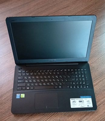 Ноутбук laptop ASUS Core i3 -5005U