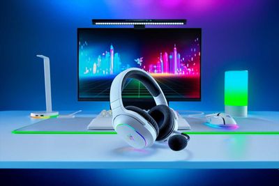 Наушники Razer Barracuda X Chroma