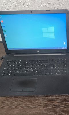 Ноутбук HP i3 5005U