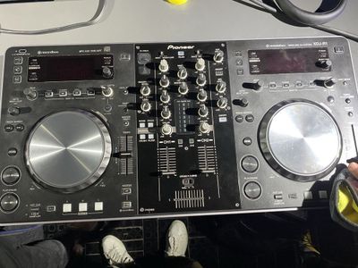 dj X1 sotiladi 300$