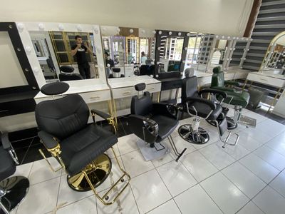 Salon uchun kreslo