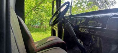 Zil 130 halati yaxshi . variant bor