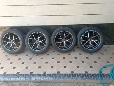 Vossen Diska Balon 215 55 R17 Holati Yaxshi Ayibi yoq