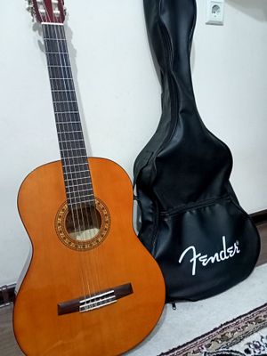 Klassik gitara VALENCIA