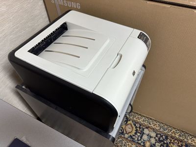 LaserJet CP1525nw color