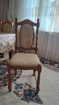 Стул в хорошем состоянии