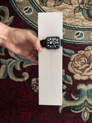 Apple watch 4 44 holati zor