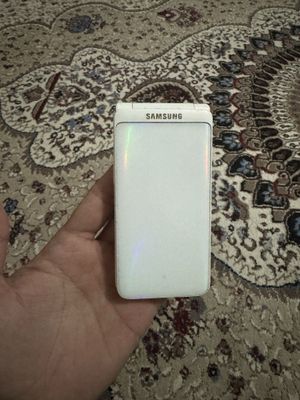 Samsung folder 2