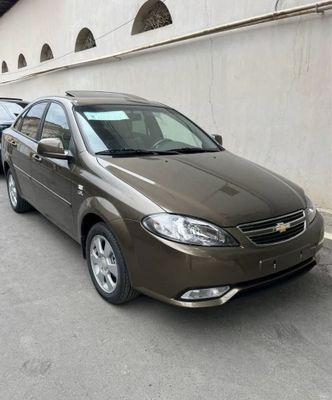 Chevrolet Lacetti ( gentra )