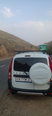 Lada Largust Gross