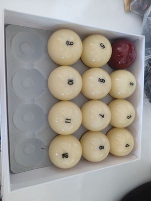 Billiard toshlari