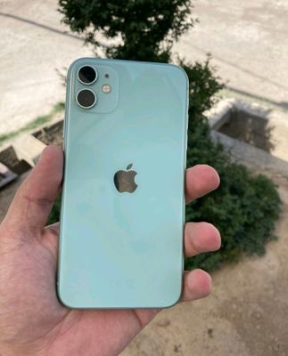 iPhone 11