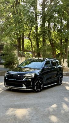 Продам Kia Seltos Premium
