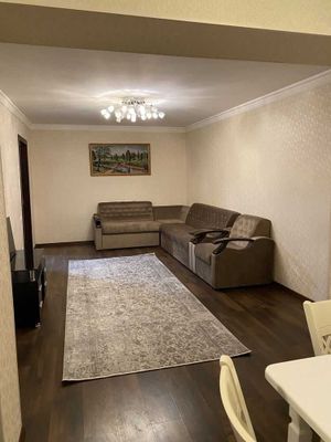 Сдаётся квартира ойбек метро