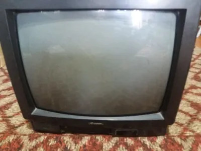 Телевизор ELEKTA Япония Смотрите 5 фото Читайте описании