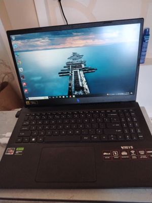 Acer Nitro V15 notbuk (holati yangi)