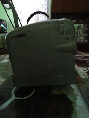 Продаётся советский кинопроектор Луч С8 омо, сохранился с советских вр