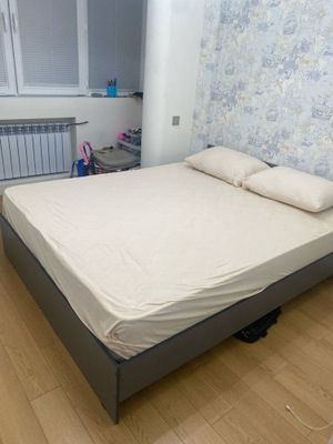 Кровать двухспальная новая