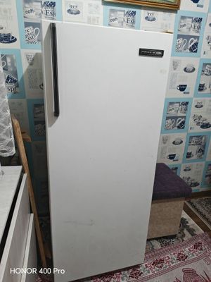 Холодилник советский