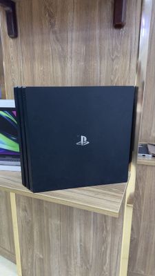 playsatation 4 pro